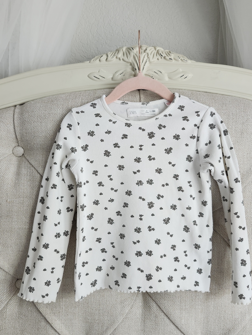 Zara Kids Cream Long-Sleeve Ribbed Top with Black Floral Print
